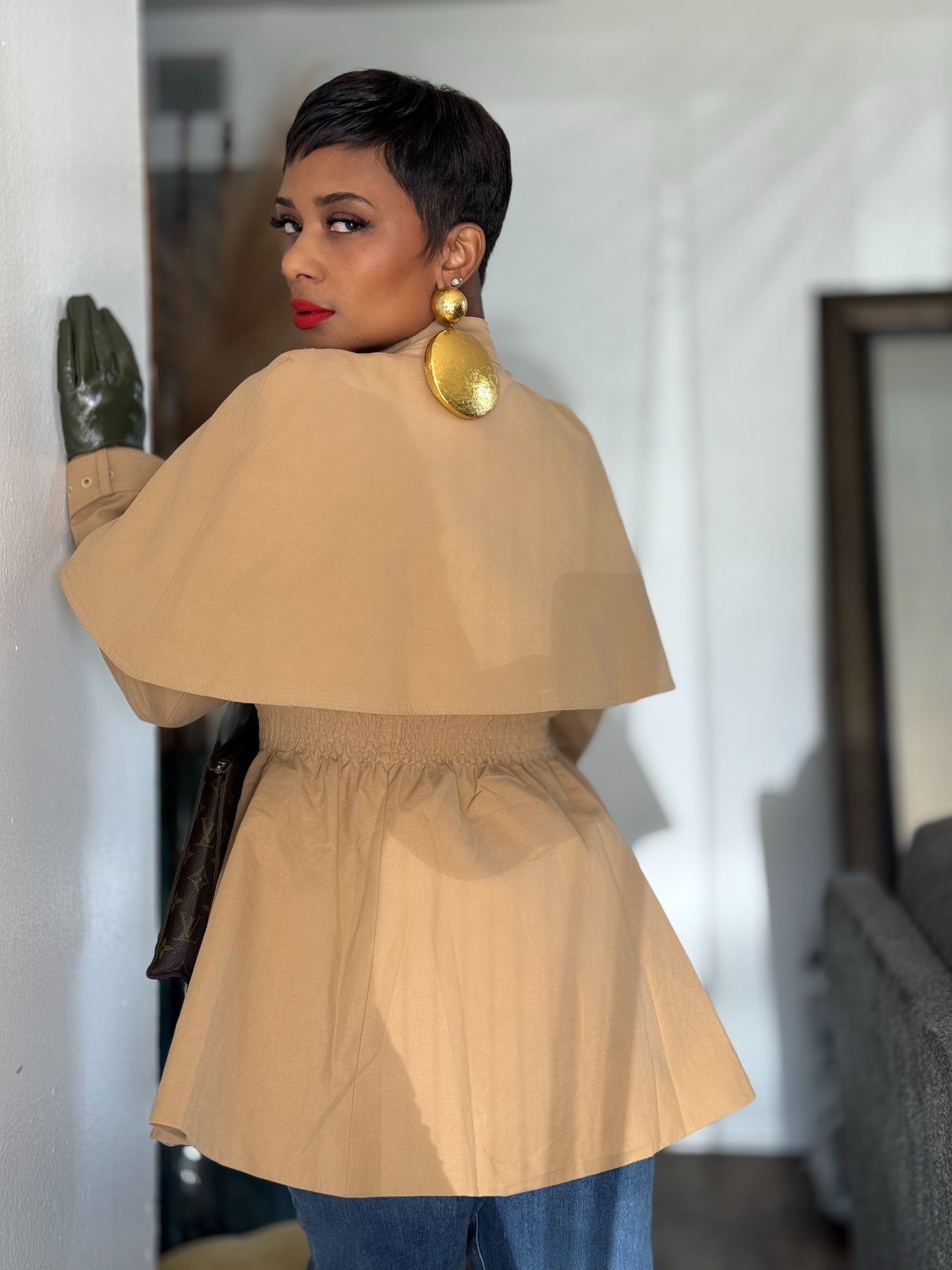 YAS EDIT Roma Cape Jacket