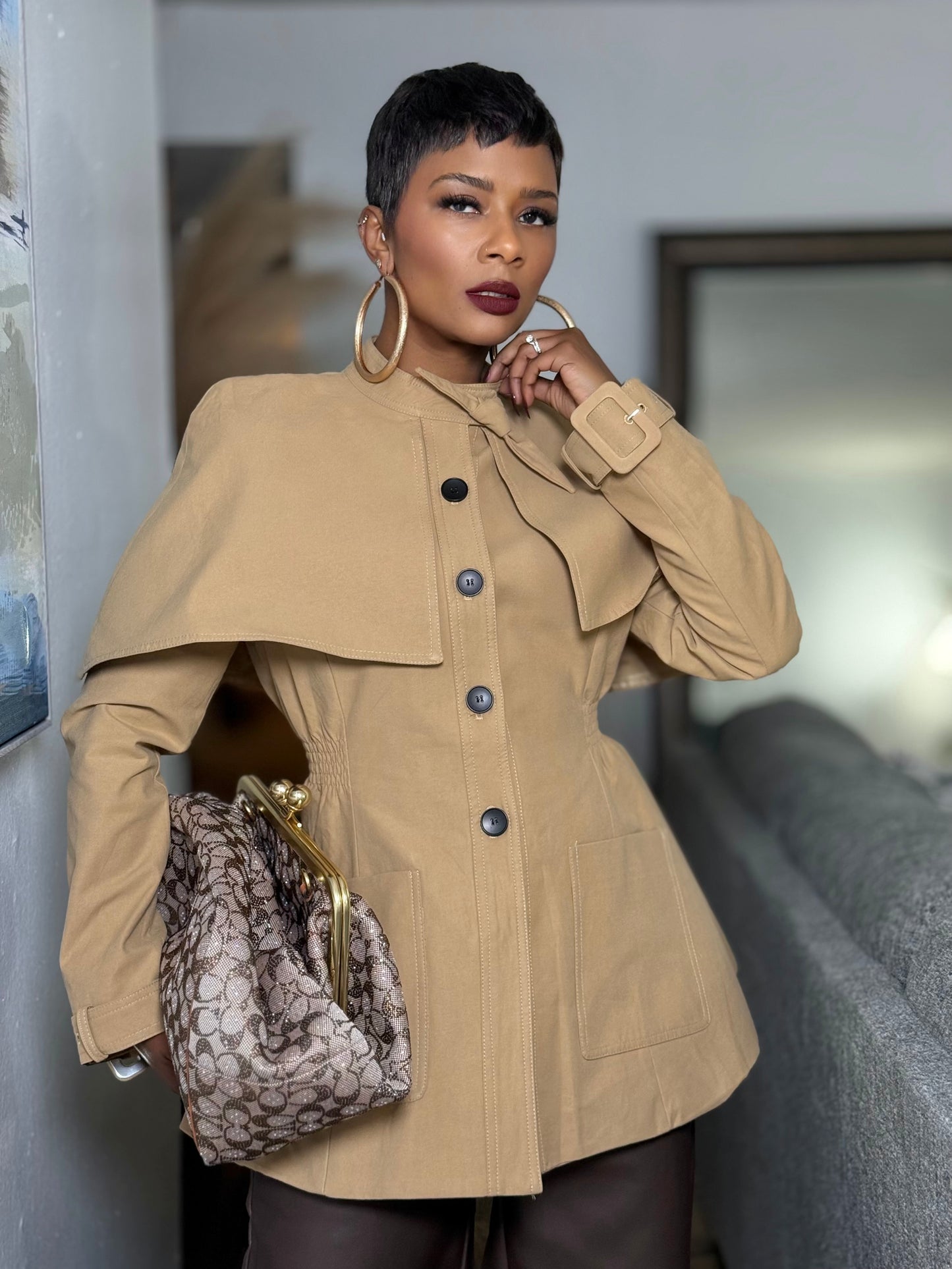 YAS EDIT Roma Cape Jacket