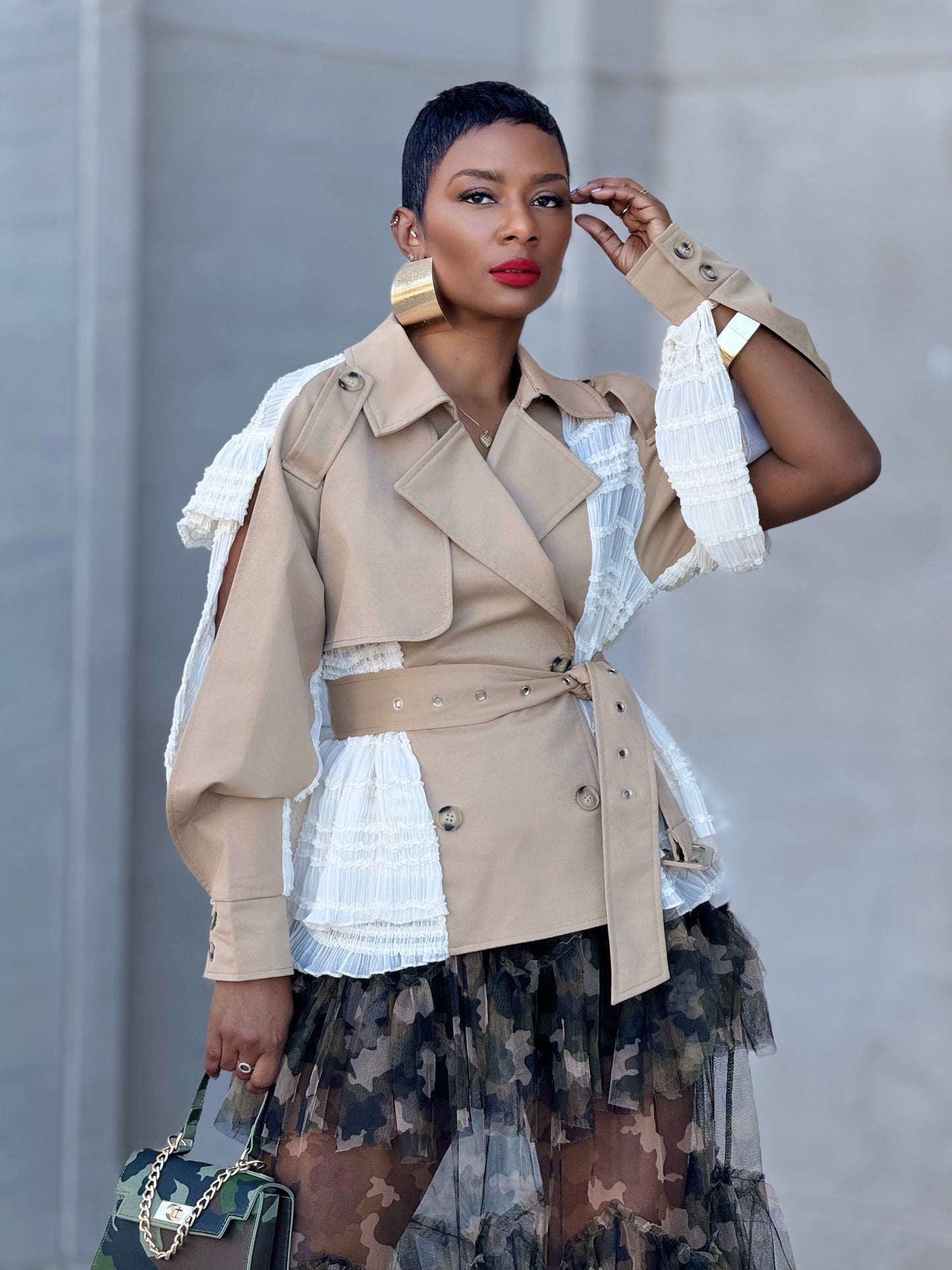 YAS EDIT Ruffle Trench